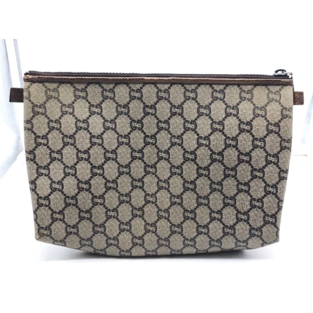 Gucci Beige and Brown Monogram Clutch - Picture 3 of 9